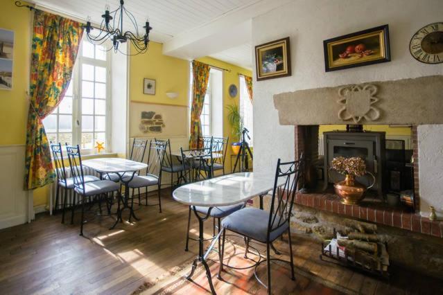 Bed and Breakfast Val D'Arguenon Jugon-les-Lacs Exterior foto